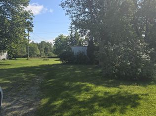 2323 S Huron Rd, Kawkawlin, MI 48631