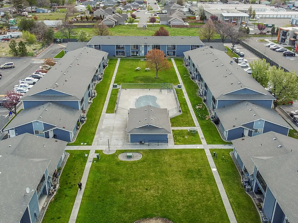 Wendover Apartments