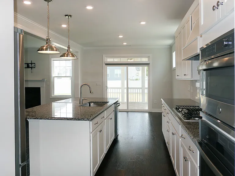 80 Two Creeks Loop — Photo 13