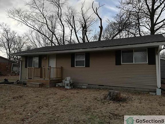 3rd image of 5362 E 41st St