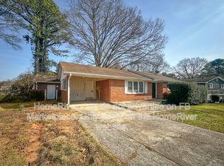 6290 Flamingo Way, Morrow, GA 30260