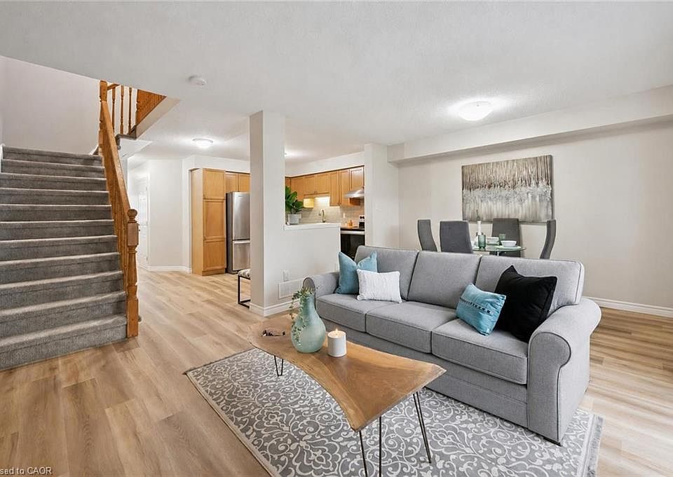 1st image of 124 Gosling Gdns #44