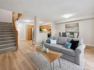 124 Gosling Gdns #44, Guelph, ON N1G 5K6
