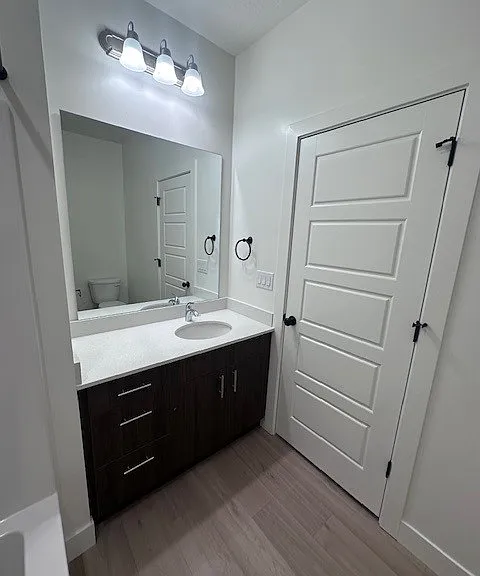 Upstairs Hall bathroom
