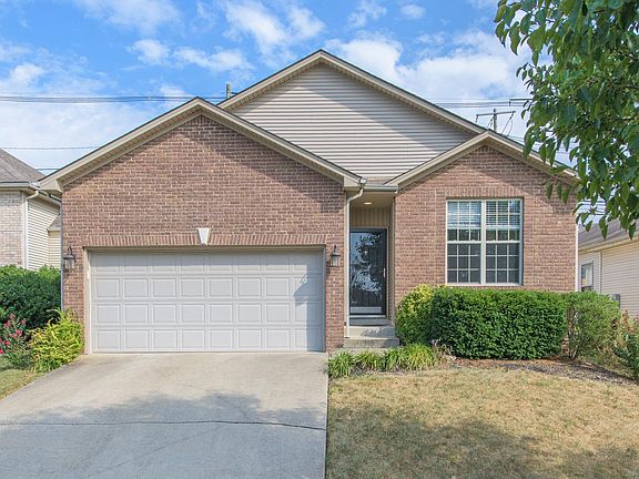 3rd image of 640 Green Valley Dr