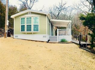 1040 Carie Ln, Osage Beach, MO 65065