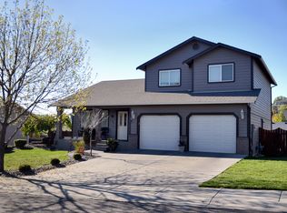 1404 W Pear Ave, Selah, WA