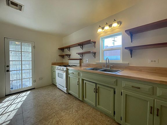 5th image of 519 N Melrose Ave Unit 1