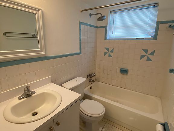 5th image of 4410 W Flagler St #1B-1Ba-750Sqft