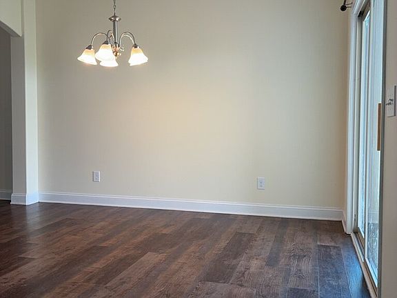 5th image of 18 Forest Ridge Way