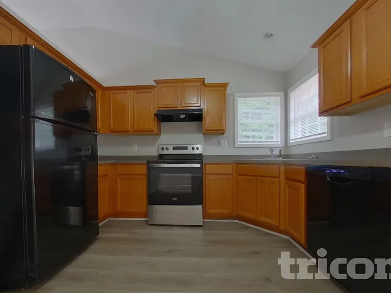 241 W Fork Way — Photo 6