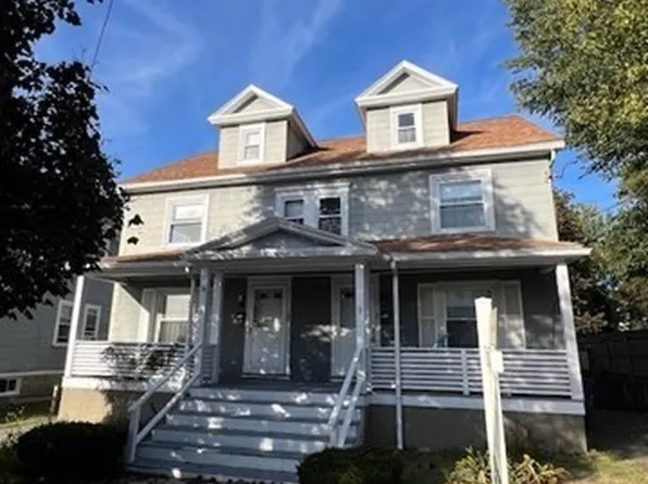 6 Eight Linden Rd, Melrose, MA 02176