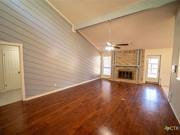2nd image of 104 Woodwind Dr