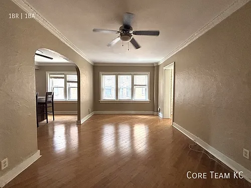 4804 Jefferson St #504 Photo 1
