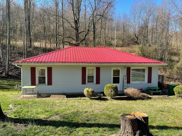 2126 W Ike Patton Dr, Ashland, KY 41102