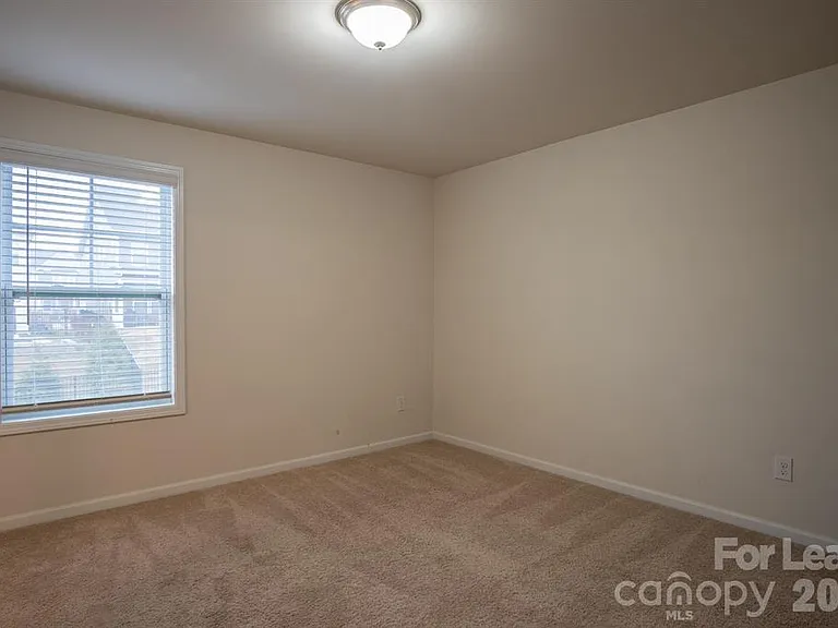 3042 Burnello Ct — Photo 22