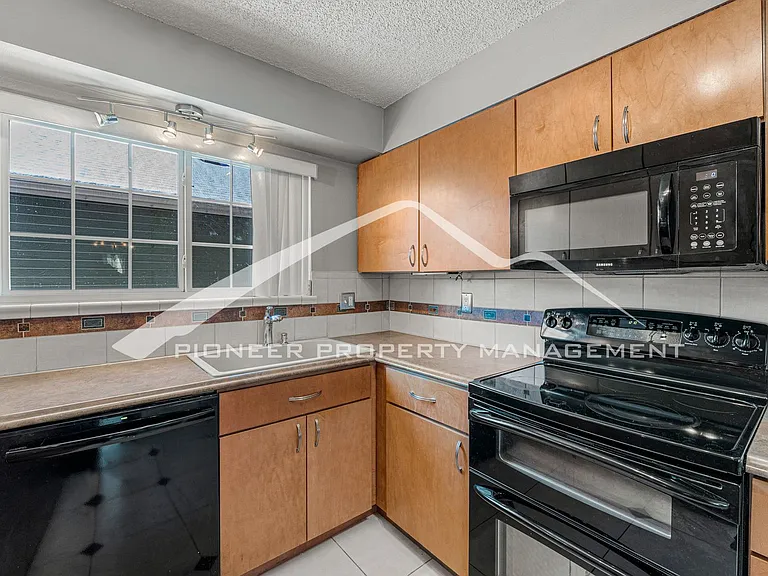 3417 S Ammons St #25-6 — Photo 6