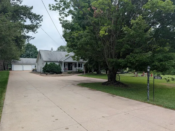 5535 Martin Rd, Erie, PA 16509