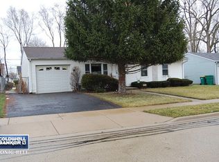 633 Iola Ave, Romeoville, IL 60446