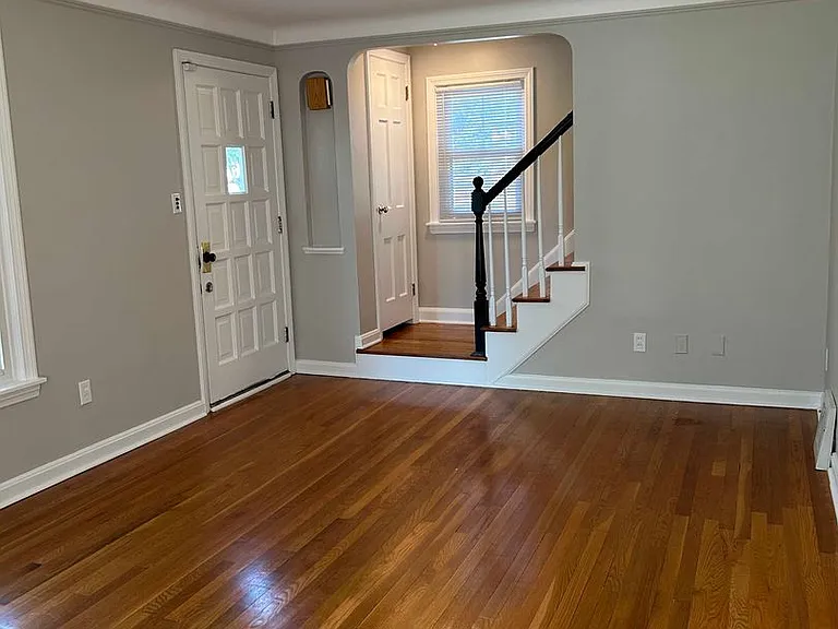 4854 Edsal Dr — Photo 36