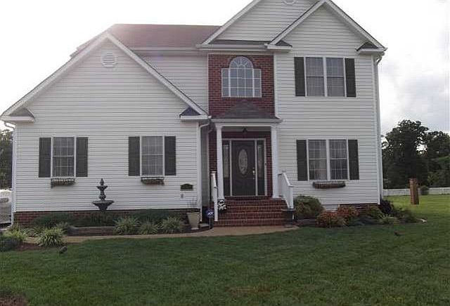 1st image of 7217 Oakmere Ct