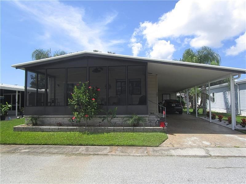 1st image of 285 Pelican Dr N