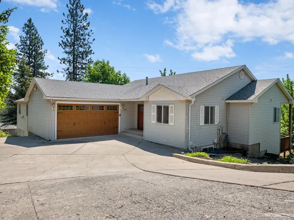 5428 N Girard Ln, Newman Lake, WA 99212