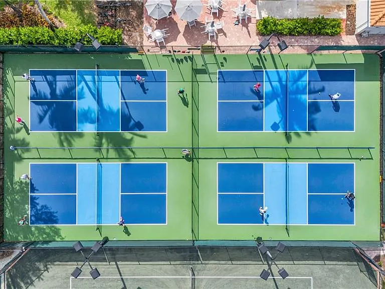 Pickleball Courts