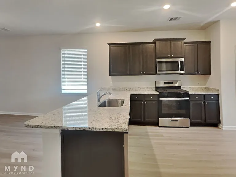15607 Plum Brook Dr — Photo 5