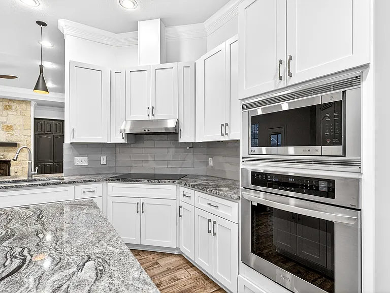 9861 Chamber Hall Dr — Photo 5