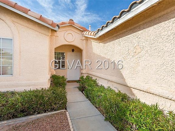 2nd image of 5265 Mandalay Springs Dr