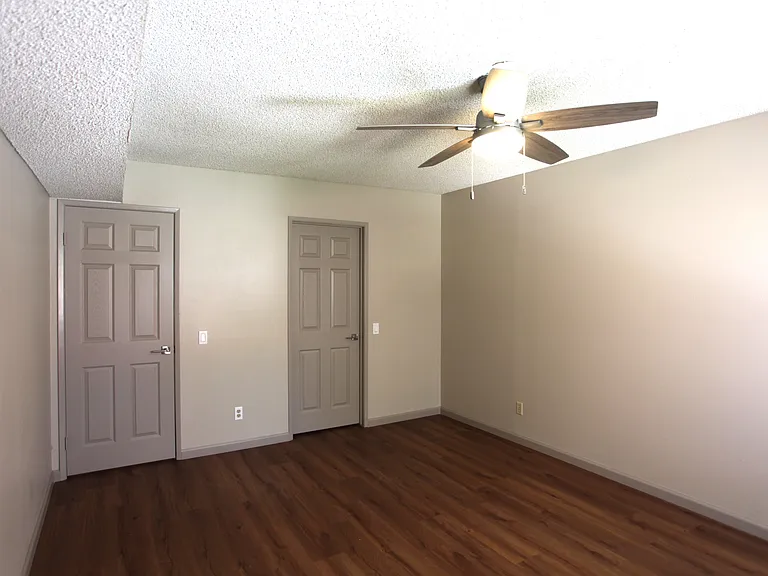 6878 Navajo Rd #106 — Photo 12