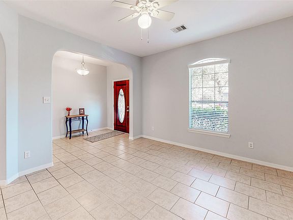 5th image of 2884 Torano Cir