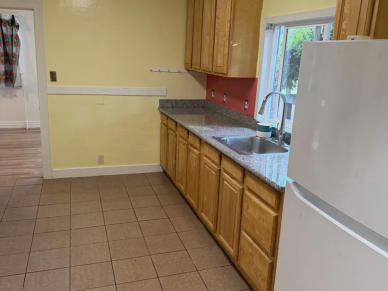 3729 Loma Vista Ave — Photo 5
