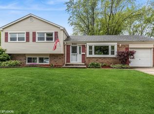 844 Kingston Ln, Crystal Lake, IL 60014