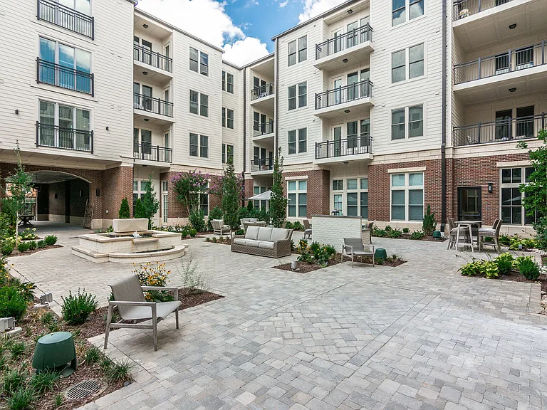 The Residences at Harpeth Square — Photo 11