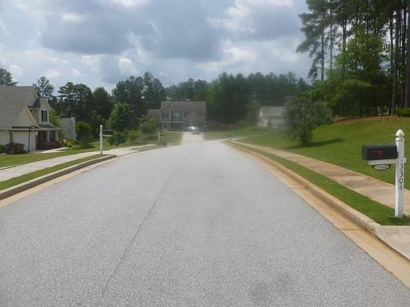 5th image of 3304 Oakbriar Dr