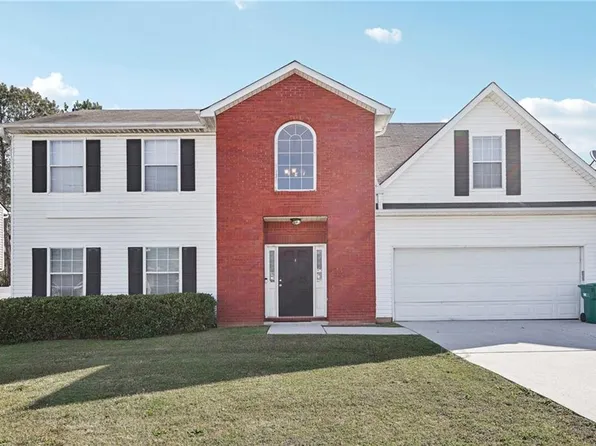1618 Blossom Dr, Atlanta, GA 30349