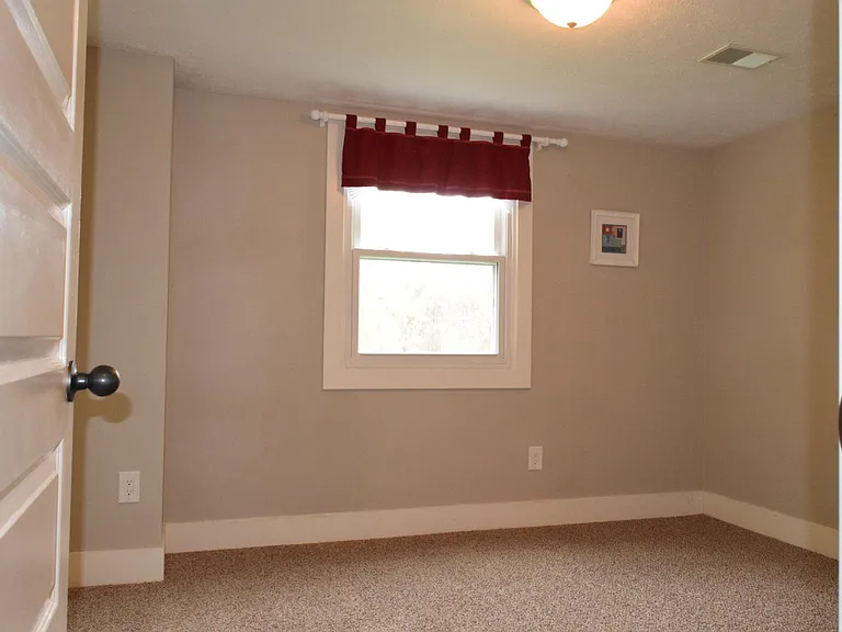 3464 Bromley Dr SE — Photo 46