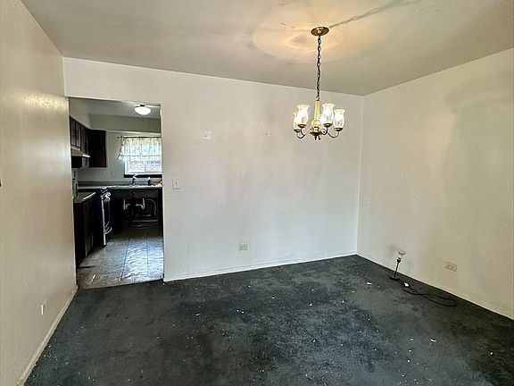2nd image of 677 Marilyn Ave APT C