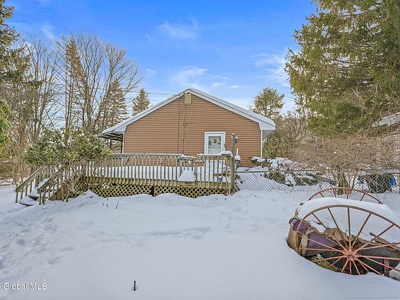 5th image of 681 Richardson Hill Road
