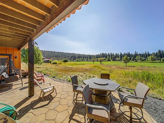 4th image of 1444 Mountain Meadow Dr