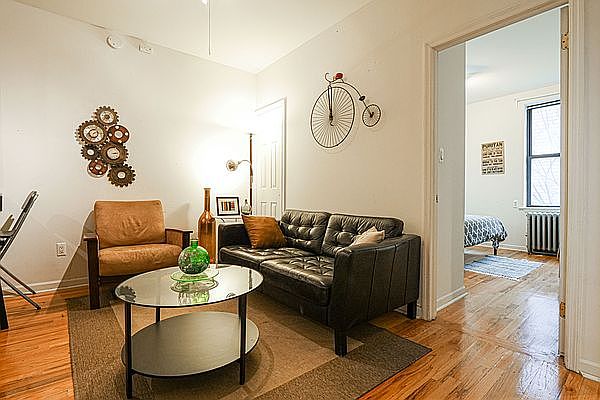 1st image of 260 Pacific St APT 6