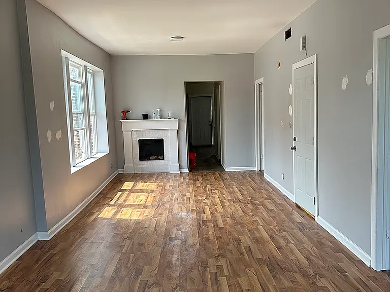1556 S Spaulding Ave #2 — Photo 4