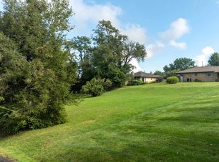 Woodhaven Dr, Morgantown, WV 26505