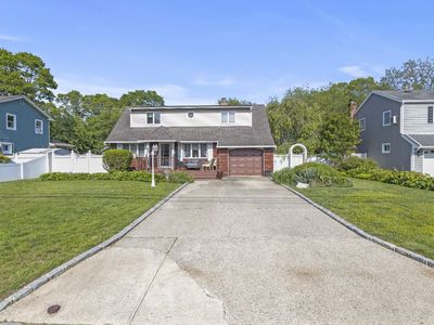 1125 Reilly Street, Bay Shore, NY, 11706