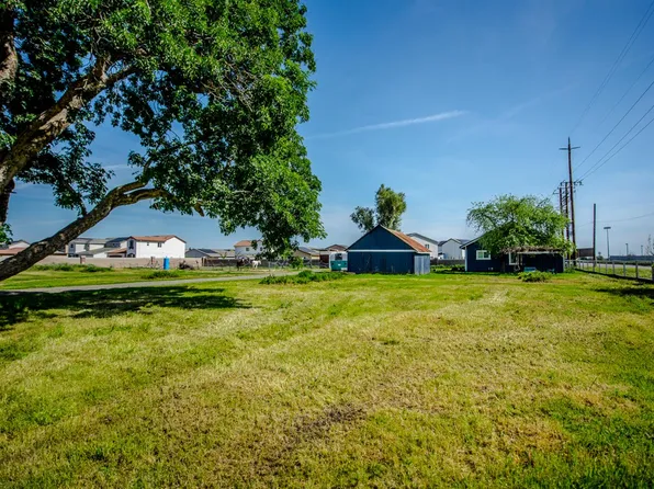 19435 East St, Woodland, CA 95776