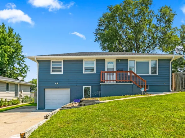 7215 S 41st Ave, Bellevue, NE 68147