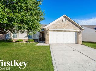 10622 Deercrest Ln, Indianapolis, IN 46239