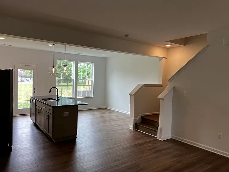 47 Melsonby Dr — Photo 8